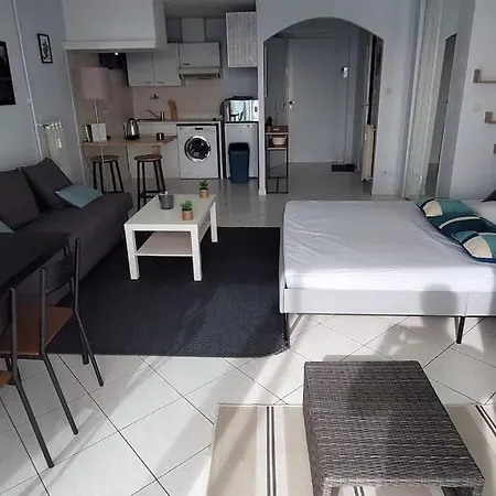 Nice,30m2,vue Exceptionnelle, 4pers,wifi, Clim To Confirm Your Bookin, Write To Vat Sapp 3 7 3 7 7 8 2 1 8 7 8 アパート ニース